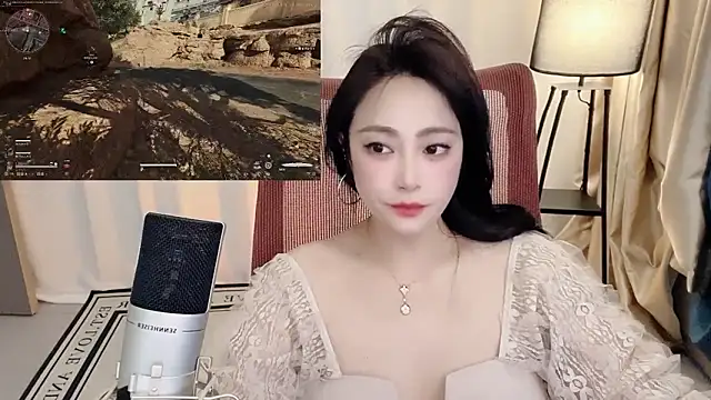 Snapshot of Daisy-77 chatting on 06-03-26, 01:14 Daisy-77 online show from 06-03-26, 01:14
