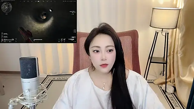 Snapshot of Daisy-77 chatting on 06-06-26, 01:49 Daisy-77 online show from 06-06-26, 01:49