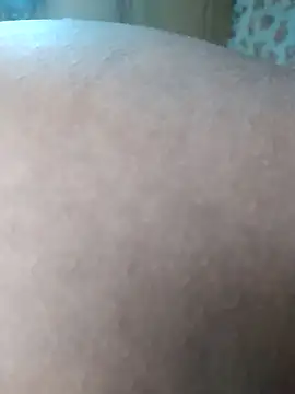 Snapshot of African_Masked_Couple chatting on 03-04-25, 06:26 African Masked Couple online show from 03-04-25, 06:26