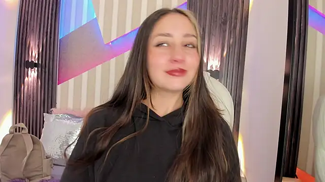 emily layton online show from 10-27-25, 02:32