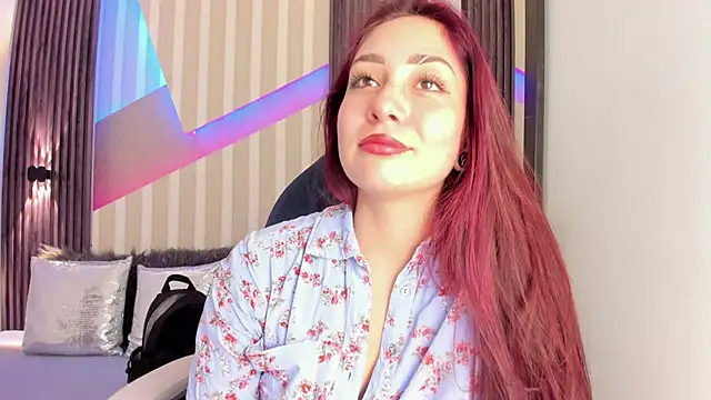 emily layton online show from 11-18-25, 03:27