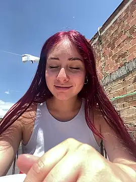 emily layton online show from 02-09-26, 04:22