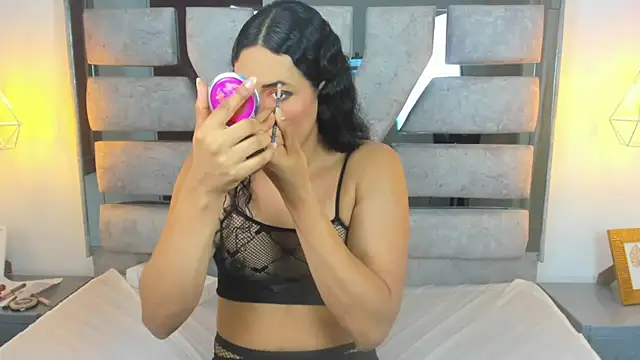 Alison Chan  online show from 12-03-25, 03:54