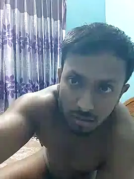 Snapshot of HunkyAriyan chatting on 01-15-25, 04:43 HunkyAriyan online show from 01-15-25, 04:43