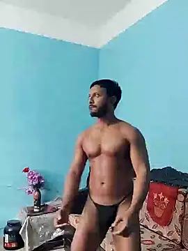 Snapshot of HunkyAriyan chatting on 01-31-25, 10:31 HunkyAriyan online show from 01-31-25, 10:31