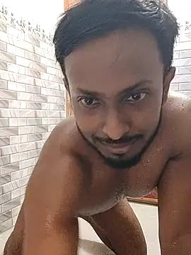 Snapshot of HunkyAriyan chatting on 09-23-25, 07:00 HunkyAriyan online show from 09-23-25, 07:00