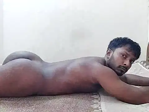 Snapshot of HunkyAriyan chatting on 07-10-26, 05:23 HunkyAriyan online show from 07-10-26, 05:23