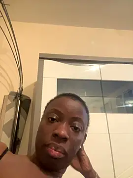 pupine35 online show from 11-18-25, 06:18