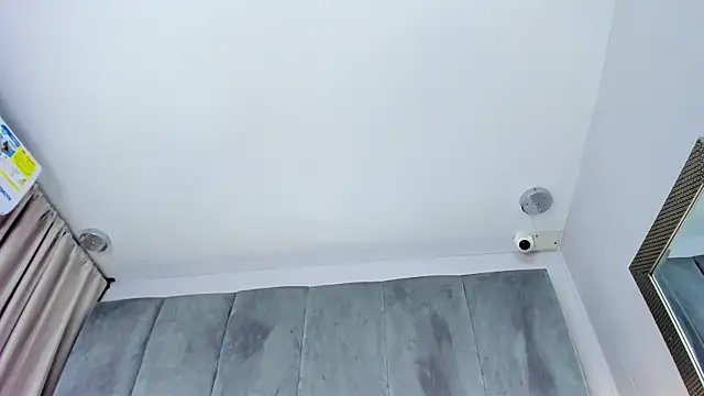 tifanyhills  online show from 02-15-26, 07:51