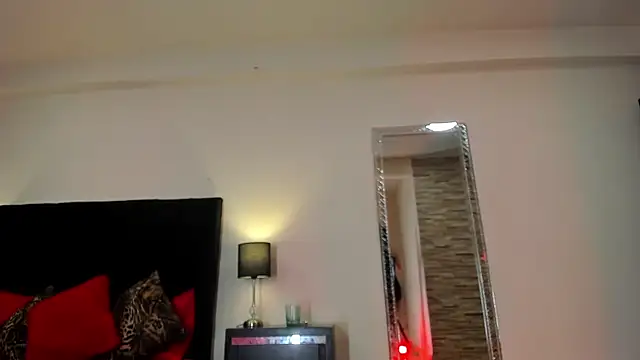 Snapshot of RileySkye chatting on 01-17-25, 08:13 RileySkye online show from 01-17-25, 08:13