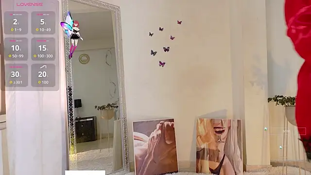 Snapshot of RileySkye chatting on 09-08-25, 06:18 RileySkye online show from 09-08-25, 06:18