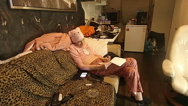 Doggyray44 online show from 01-05-26, 05:27