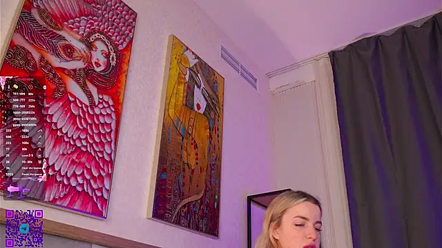 Snapshot of LiliBanger chatting on 11-22-25, 04:22 LiliBanger online show from 11-22-25, 04:22