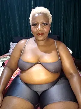 Snapshot of dirasweetlipsxx chatting on 05-16-26, 07:01 dirasweetlipsxx online show from 05-16-26, 07:01