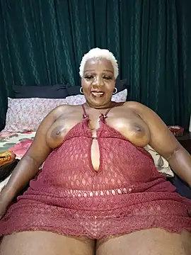 Snapshot of dirasweetlipsxx chatting on 07-31-26, 08:30 dirasweetlipsxx online show from 07-31-26, 08:30