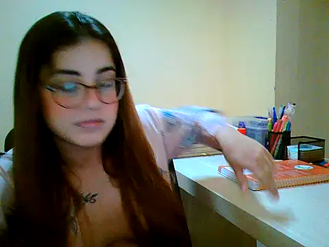 maliamiller online show from 10-17-25, 06:32