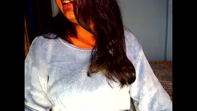 expression queen online show from 12-17-25, 10:32