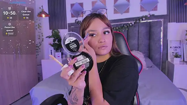 isabela fox online show from 10-06-25, 09:01