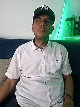 latinmartin73 online show from 02-27-25, 01:16