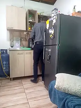 latinmartin73 online show from 03-04-25, 01:23