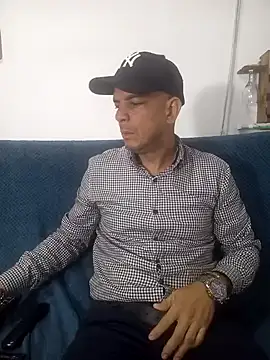 latinmartin73 online show from 03-05-25, 01:31