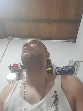 latinmartin73 online show from 12-05-25, 01:52