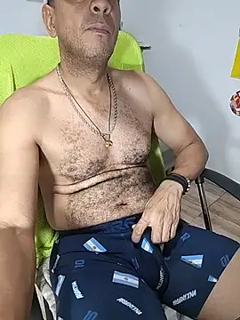 latinmartin73 online show from 07-17-26, 02:40