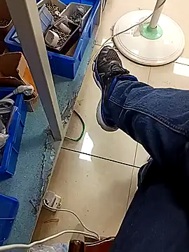 huzi518 online show from 10-27-25, 02:15