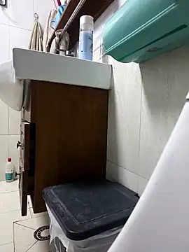 huzi518 online show from 03-05-26, 12:45