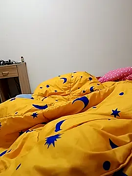 huzi518 online show from 04-15-26, 07:58