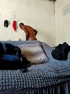 hotyoung24 online show from 10-15-25, 07:30