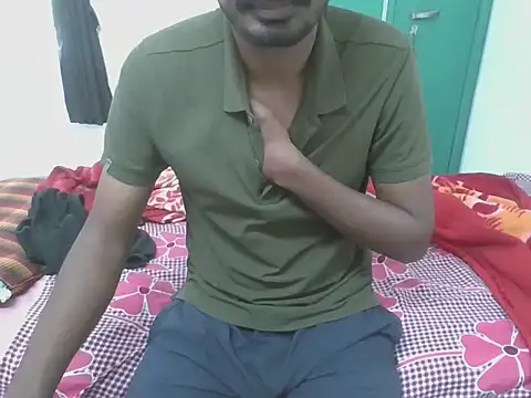 Snapshot of hot_dark_chocolate08 chatting on 11-29-25, 05:43 hot dark chocolate08 online show from 11-29-25, 05:43