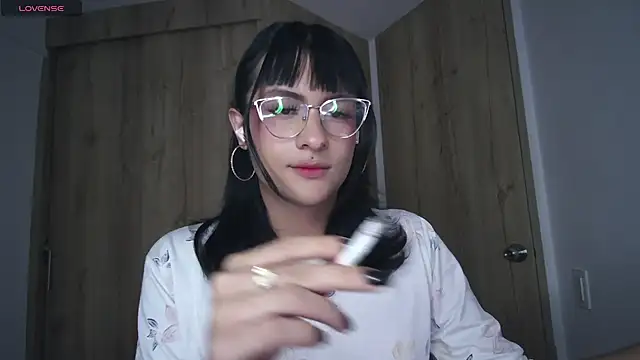 Kiitygirl online show from 12-10-24, 05:39