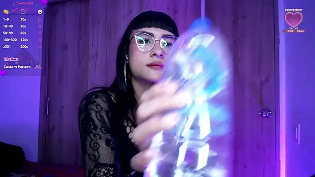 Kiitygirl online show from 02-05-25, 08:32