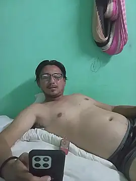 Andresguz35 online show from 01-09-26, 05:10