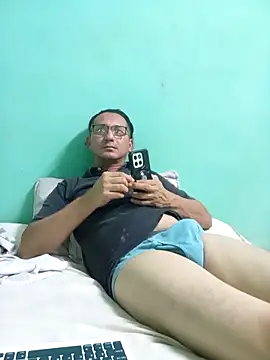 Andresguz35 online show from 03-19-26, 03:10