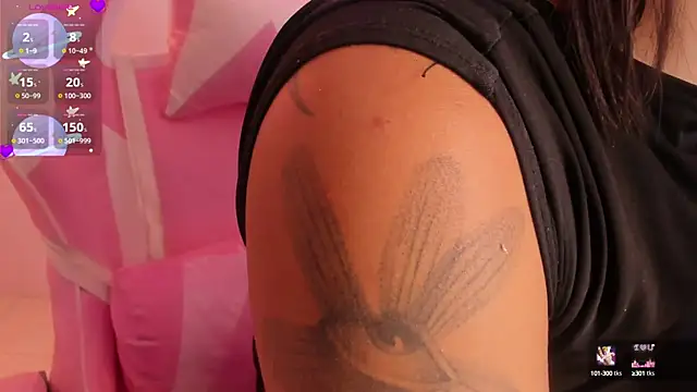 Snapshot of soy_jess03 chatting on 10-03-25, 12:13 soy jess03 online show from 10-03-25, 12:13