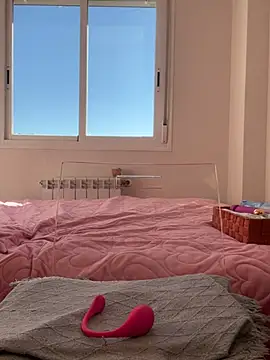 tatianaAlvarez1 online show from 12-31-24, 12:46