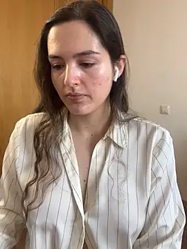 tatianaAlvarez1 online show from 03-18-25, 10:03