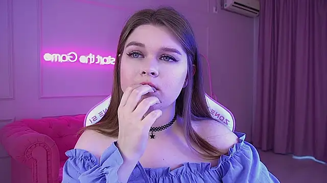 CrystalLyons online show from 03-15-25, 12:34