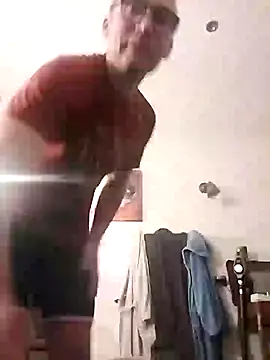 Snapshot of Manou1971 chatting on 02-03-25, 06:49 Manou1971 online show from 02-03-25, 06:49