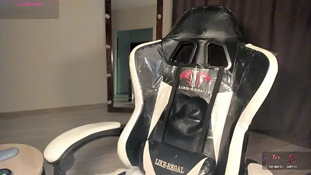 Lana Younes online show from 03-21-25, 08:40