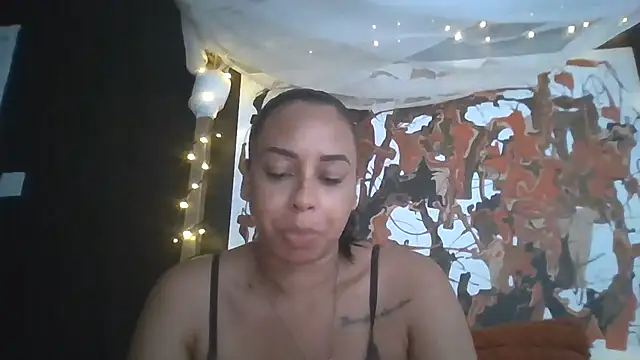 Snapshot of bigbootyjayda chatting on 06-13-26, 02:59 bigbootyjayda online show from 06-13-26, 02:59