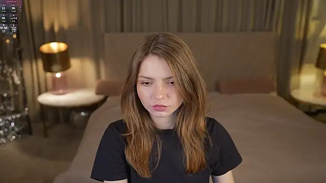 Snapshot of Michelle_054 chatting on 10-09-25, 11:36 Michelle 054 online show from 10-09-25, 11:36