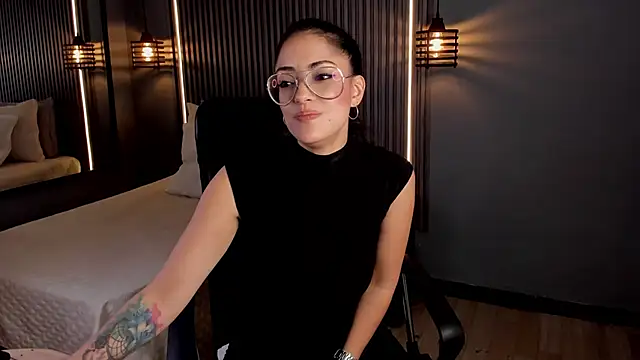 aura-baker online show from 01-31-25, 04:06