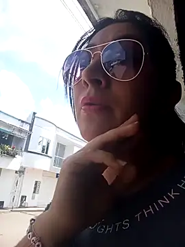 ELISA 90 online show from 01-26-25, 03:58