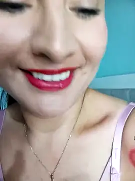 ELISA 90 online show from 02-13-25, 04:17