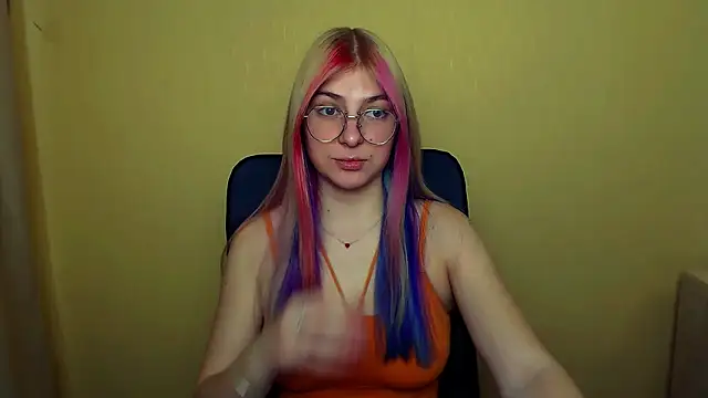 Luna Lush  online show from 03-19-25, 11:50