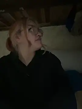 SophiaWeestt99 online show from 09-09-25, 02:22