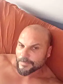 Javierchico online show from 06-18-26, 12:31